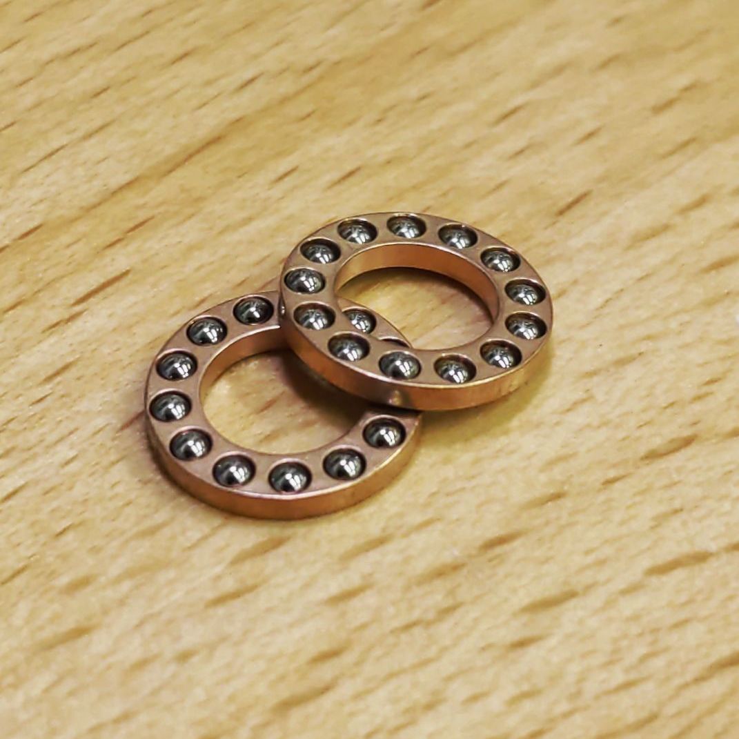 Cage Bearings - Pivot: 1/4"<br>Stainless Bearings: 1/16 in (13 ball)