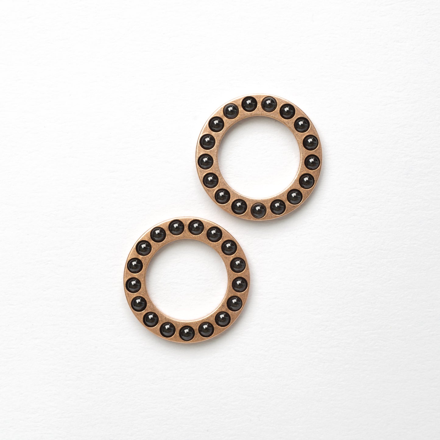 Cage Bearings - Pivot: 6mm Ceramic Bearings: 3/64" (17 ball)