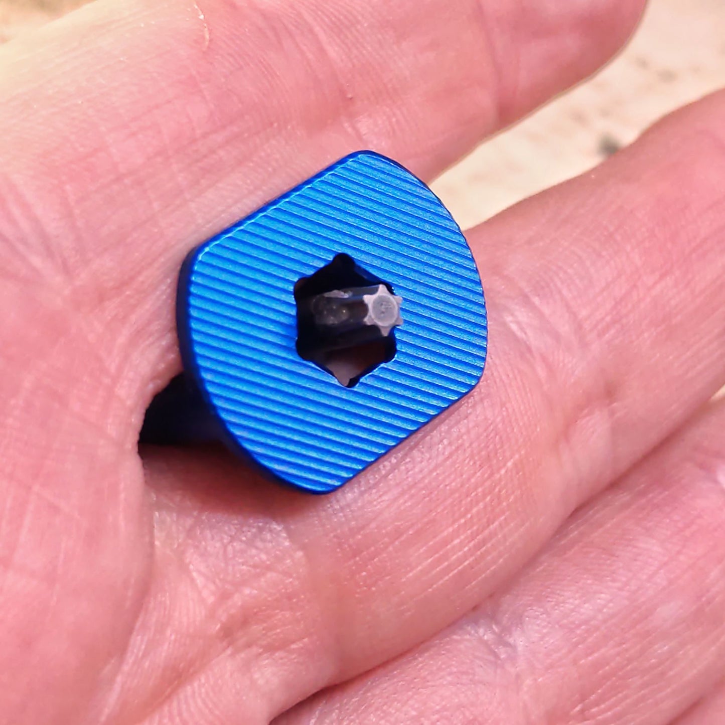 FingerBit - Aluminum - Anodized Blue (1 Pack)