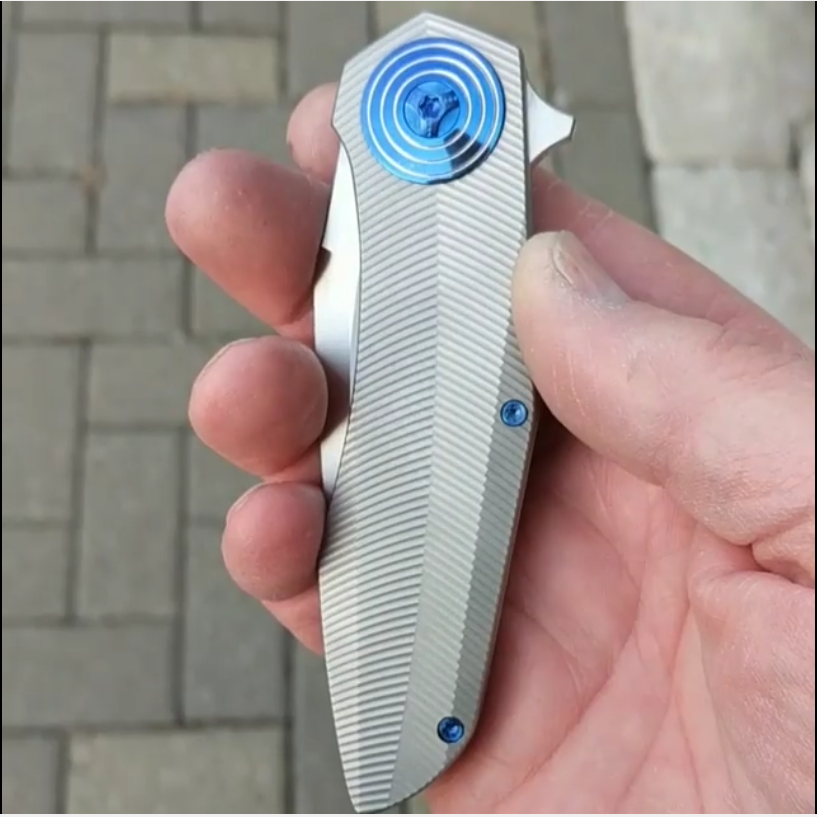 Culprit Frame Lock<br>Polished Discs<br>Standoffs