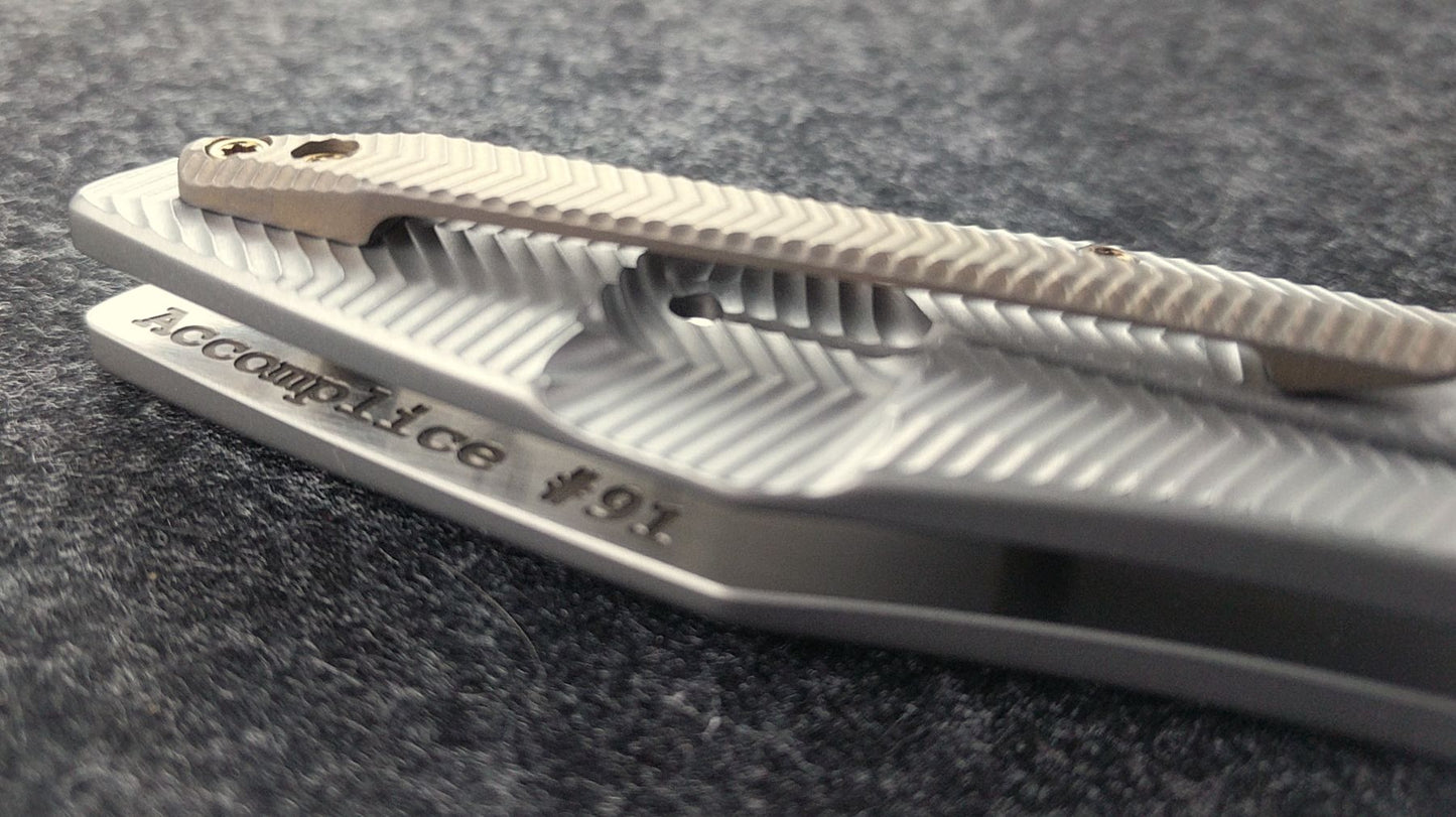 Accomplice Frame Lock<br>Bronze- Polished Discs<br>Backspacer