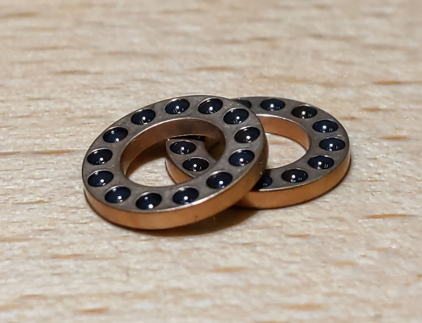 Cage Bearings - Pivot: 6mm<br>Ceramic Bearings: 1/16 in (13 ball)