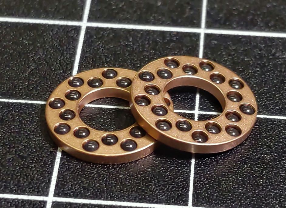 Cage Bearings - Pivot: 6mm<br>Ceramic Bearings: 1/16 in (18 ball)